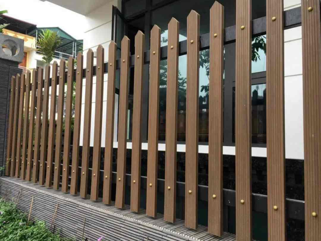 Hàng rào gỗ nghệ thuật